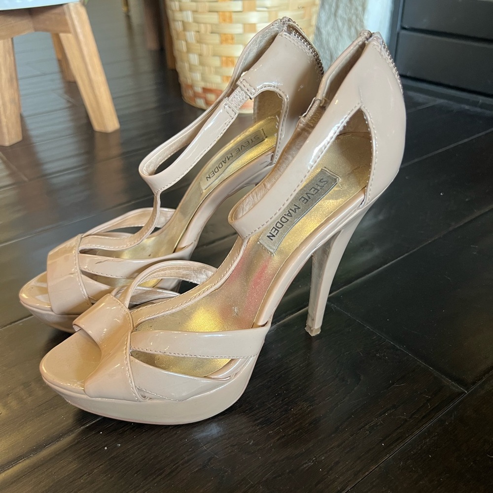 Steve Madden heels, size 7